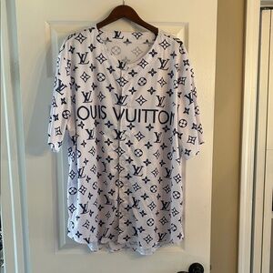 No Name Louis Vuitton Design Jersey Style Mens Shirt Size 2XL NWOT
